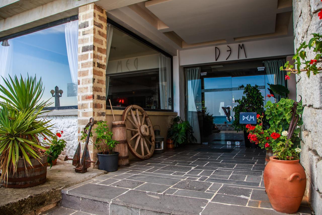 Dem Hotel Sukhumi Luaran gambar
